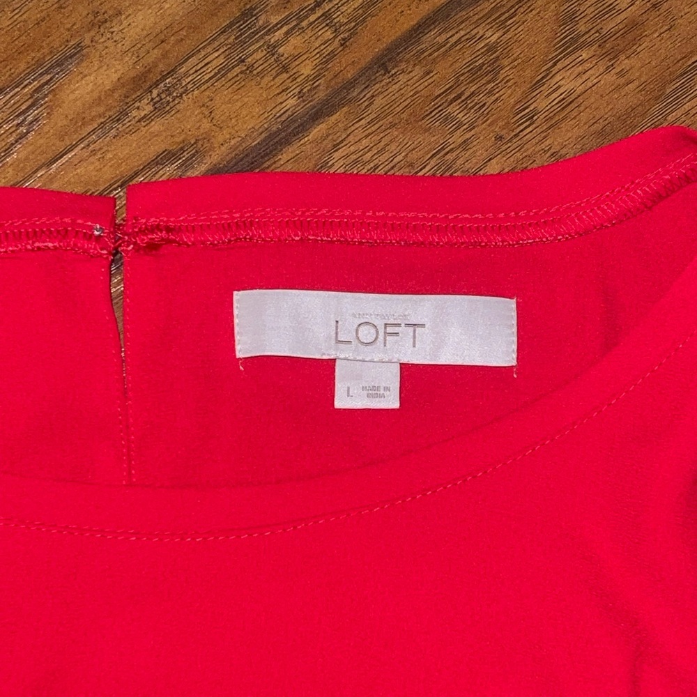 LOFT Vibrant Red long sleeve Blouse top shirt size large - Picture 5 of 6